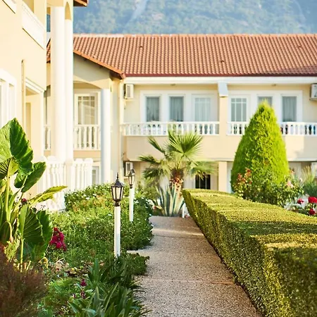 Ξενοδοχείο Larimar