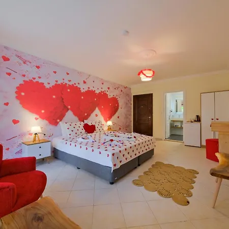 Hotel Larimar 2*