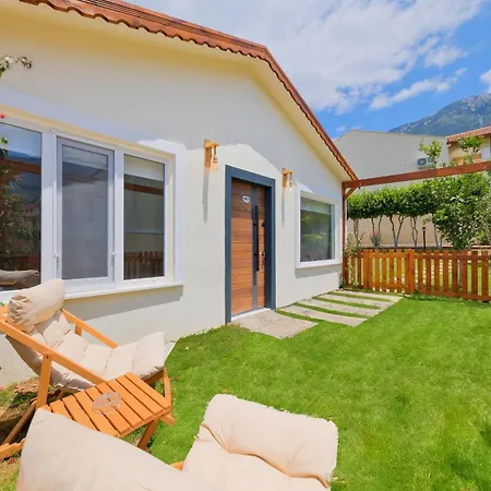 מלון Larimar אולודניץ