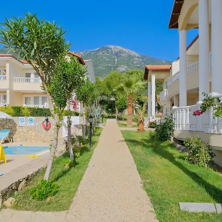 Larimar ホテル 2*