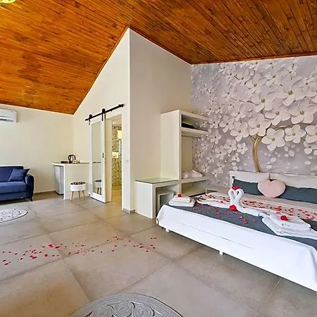Hotel Larimar 2*